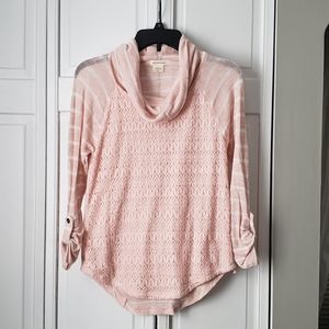 Extremely lightweight sweater